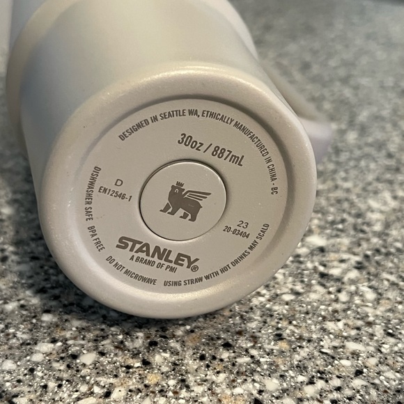 30oz Stanley Tumbler - Ash - Picture 4 of 4
